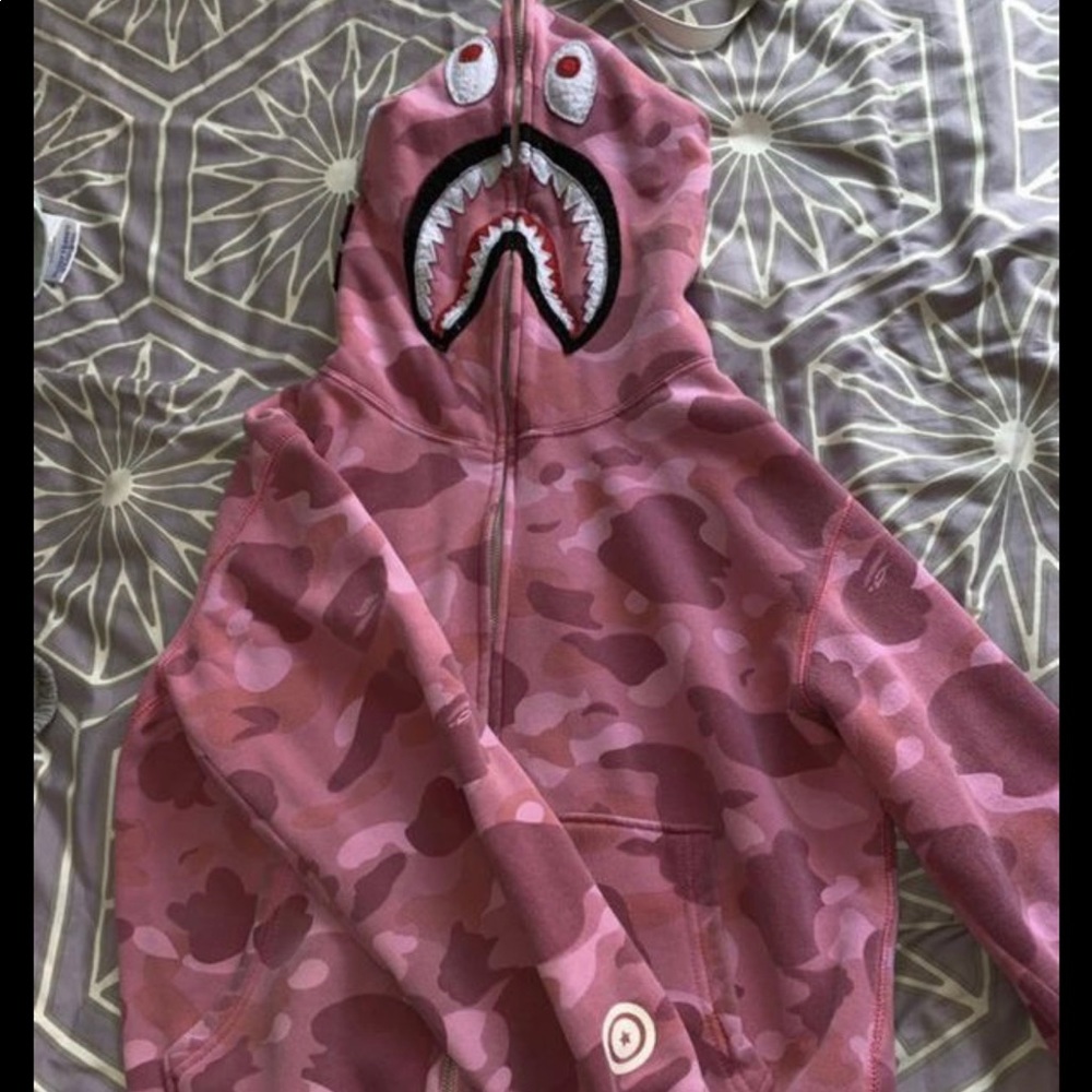 Women’s bape sweater